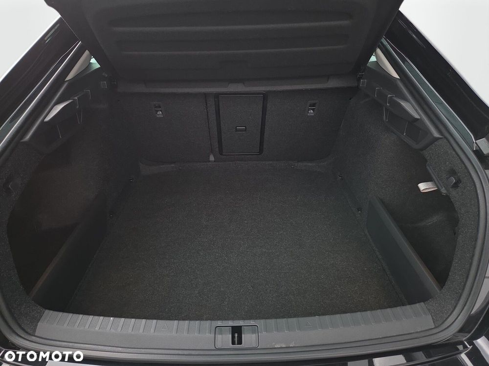 Skoda Octavia 1.5 TSI mHEV Selection DSG - 25