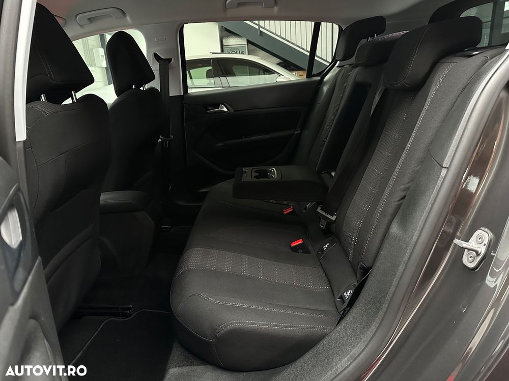 Peugeot 308 PureTech 110 Stop & Start Allure - 19