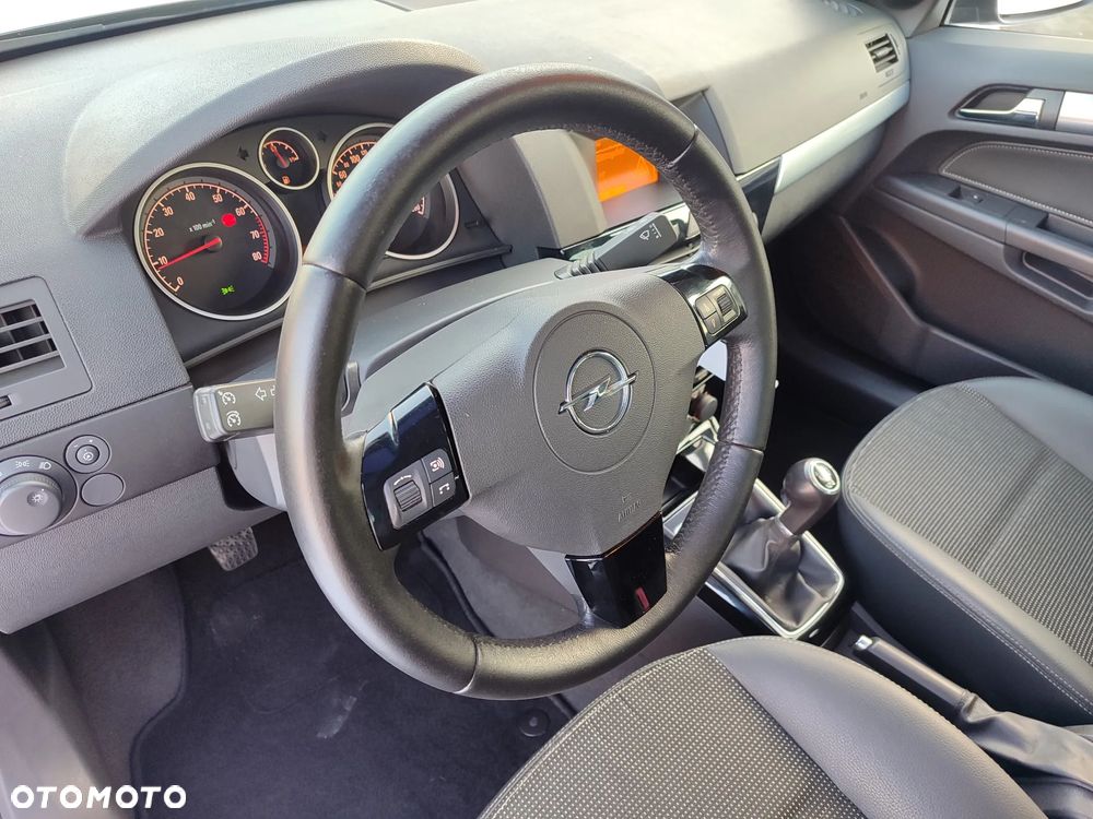 Opel Astra 1.8 Cosmo - 16