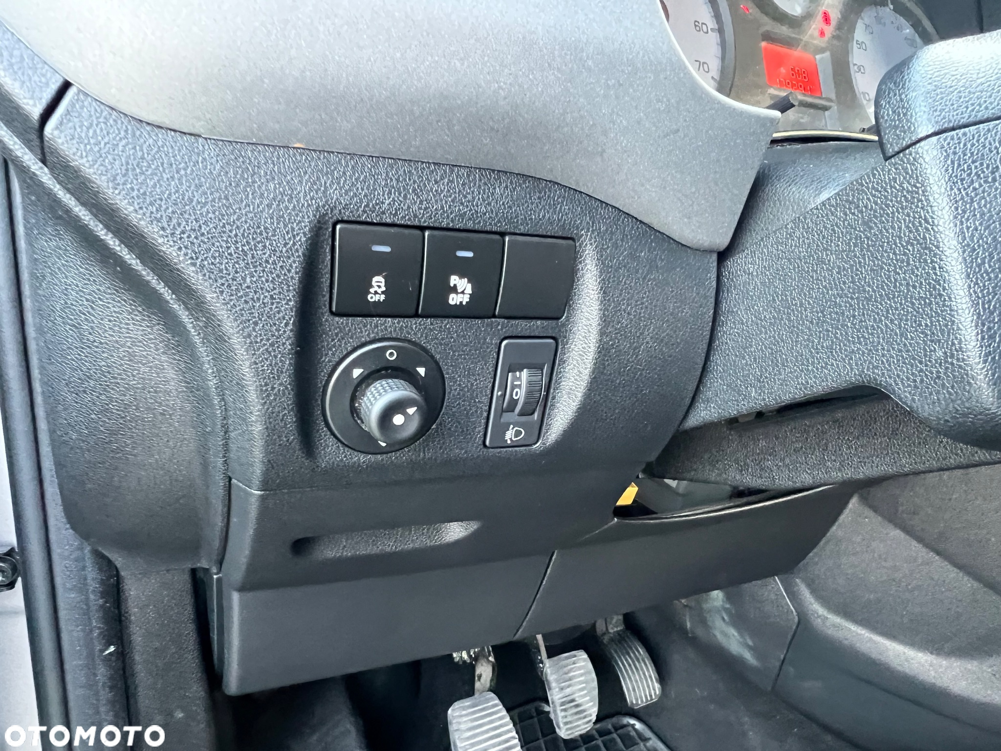 Citroën Berlingo Multispace BlueHDi 100 FEEL - 17