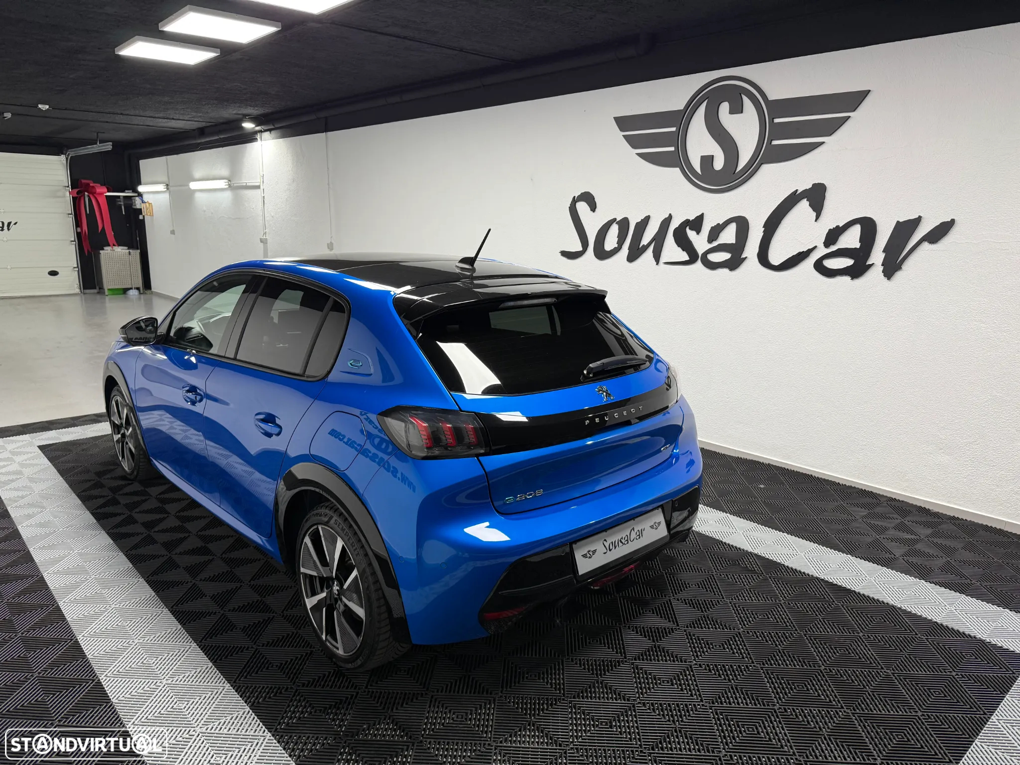 Peugeot e-208 50 kWh GT - 4