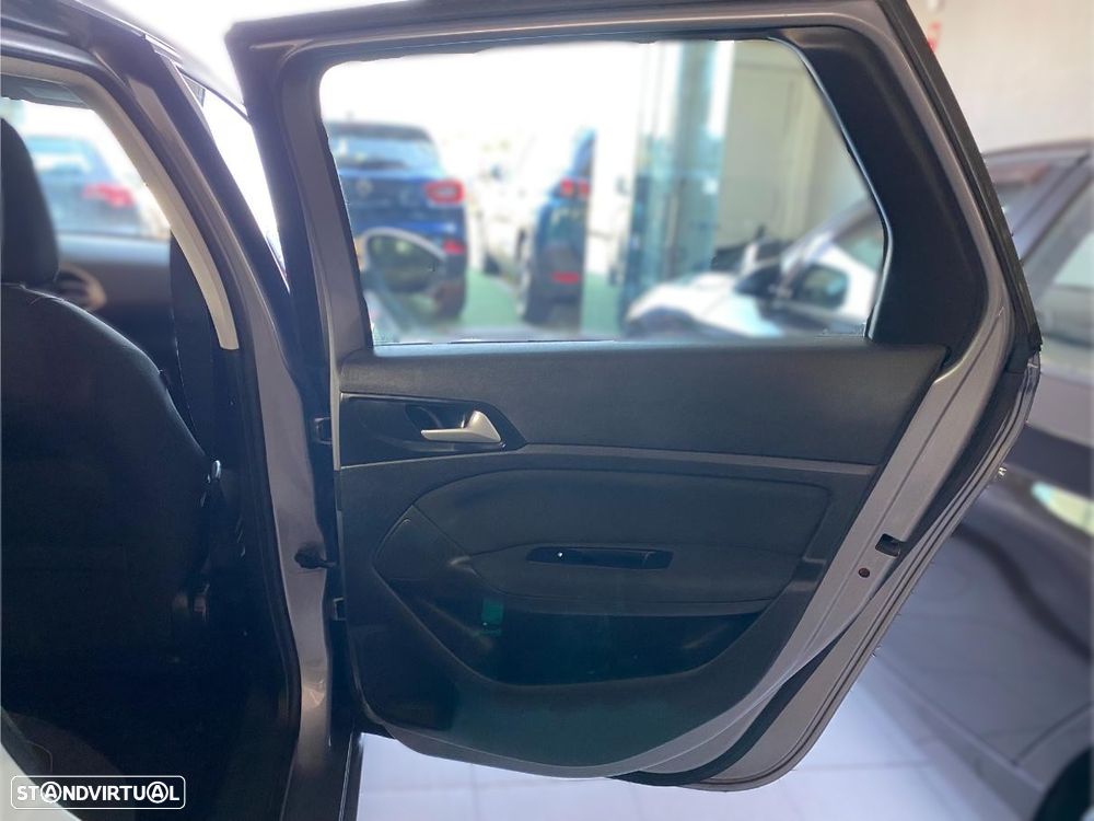 Peugeot 308 SW BlueHDi 100 Stop & Start Active - 14