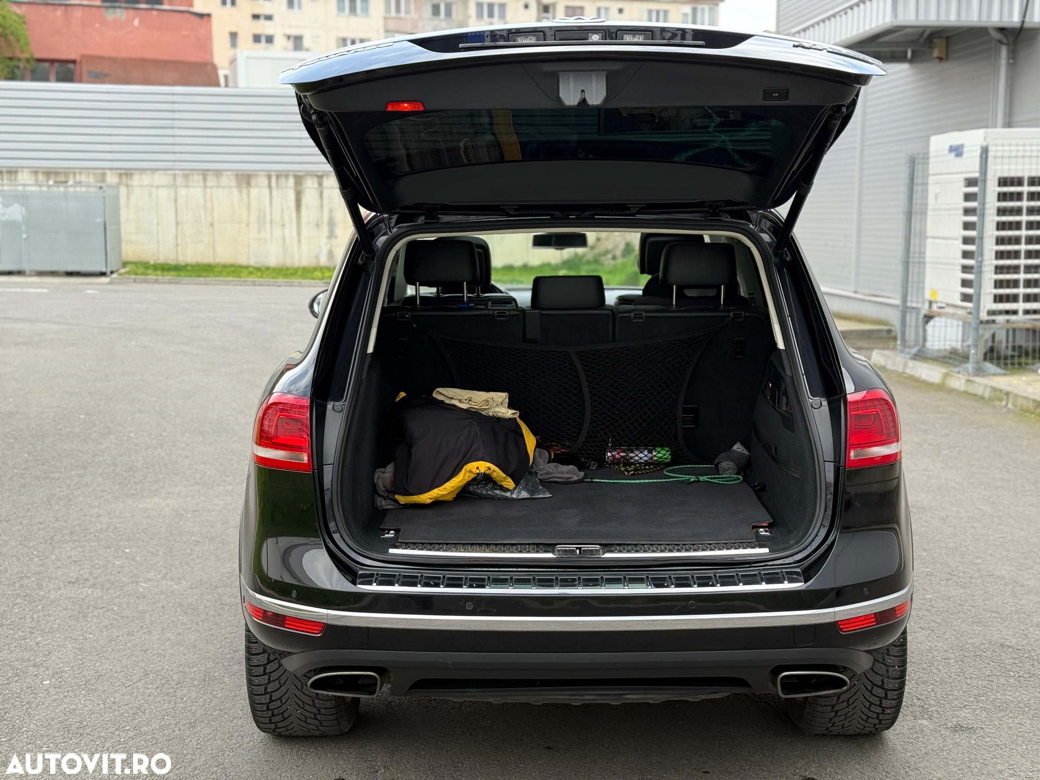 Volkswagen Touareg - 6