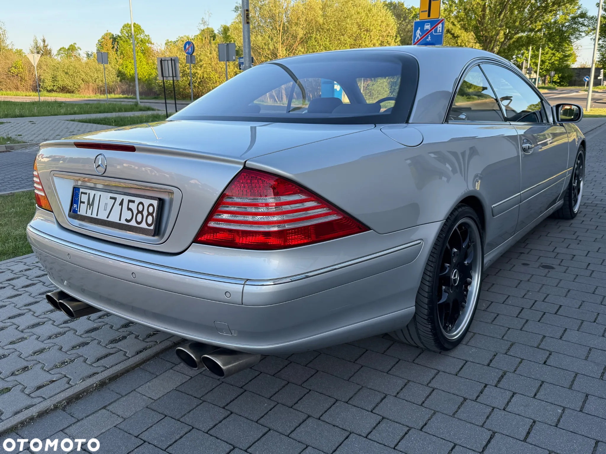 Mercedes-Benz CL 500 - 12