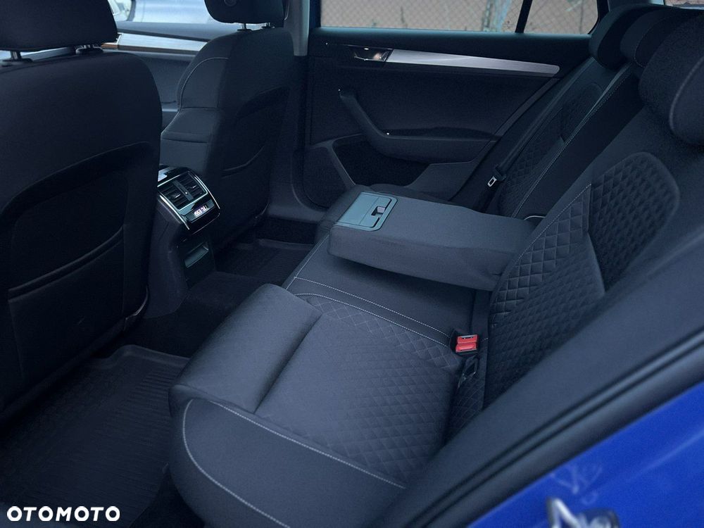 Skoda Superb 1.5 TSI Ambition - 36