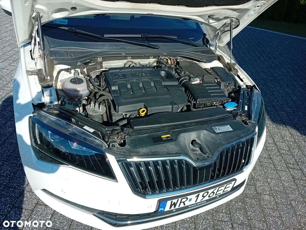 Skoda Superb 2.0 TDI Ambition - 15