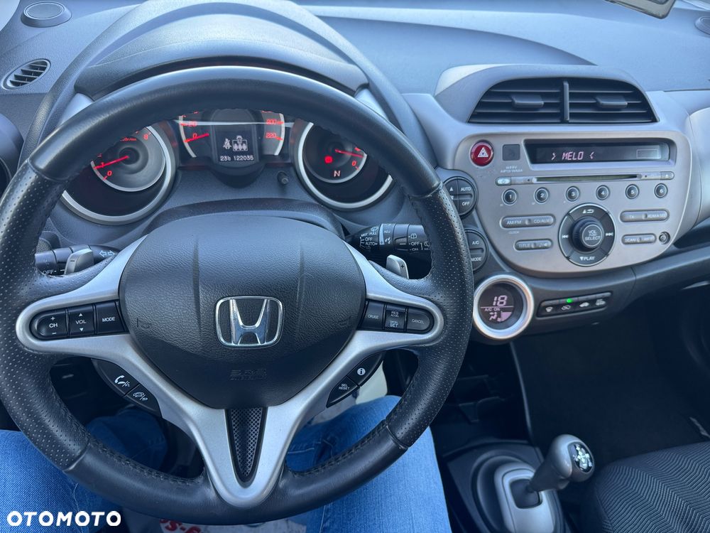 Honda Jazz 1.4 i-VTEC CVT Elegance - 15
