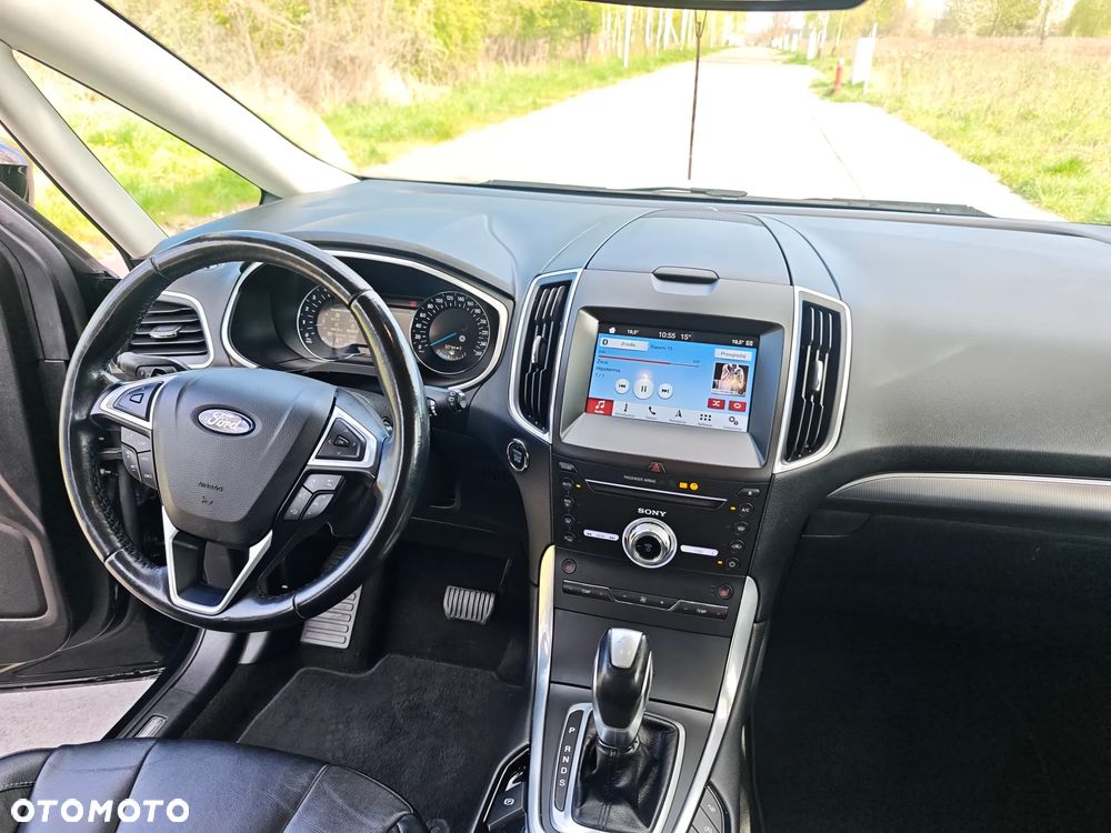 Ford S-Max 2.0 TDCi Titanium PowerShift - 18