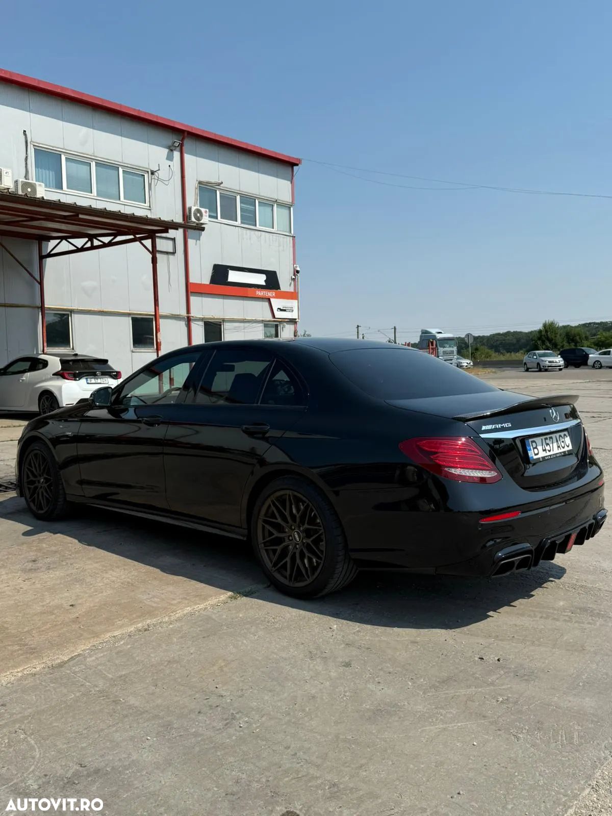 Mercedes-Benz E AMG 53 4MATIC Aut. - 4