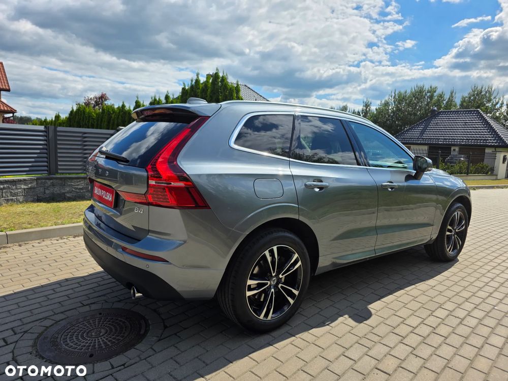 Volvo XC 60 B4 B Momentum Pro - 15