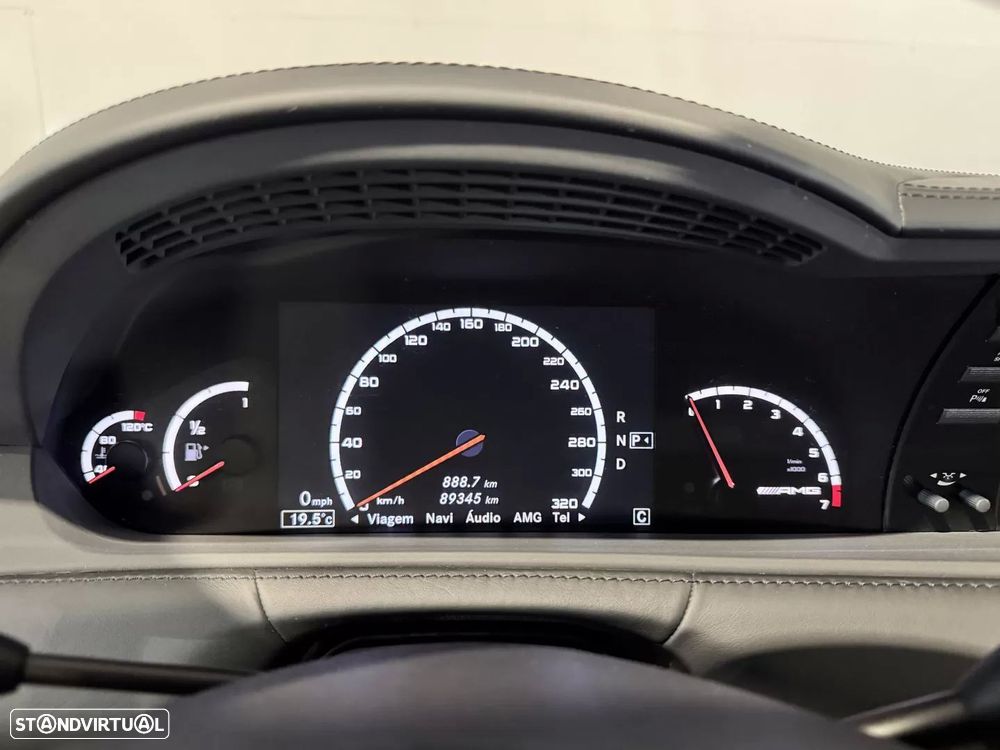 Mercedes-Benz CL 63 AMG - 58