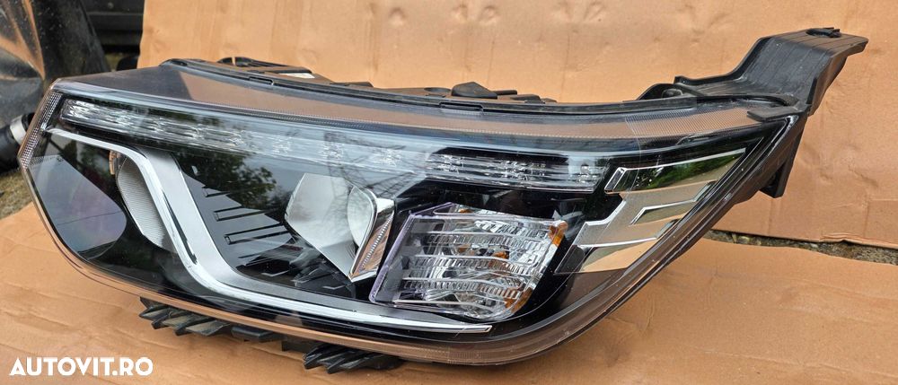 Far stanga SsangYong Tivoli X150 2019 / 2020 / 2021 / 2022 2023 - 2