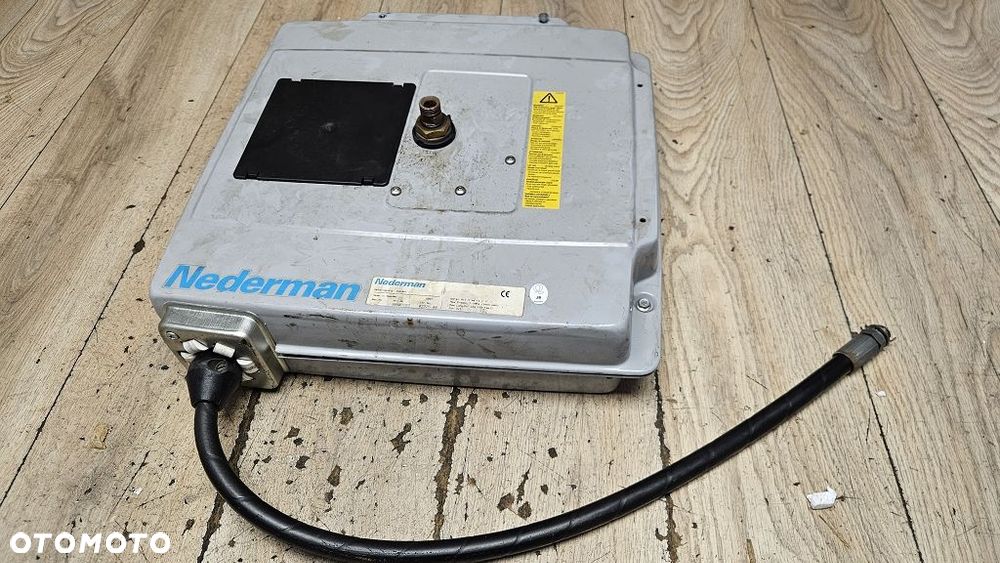 Profesjonalny Zwijacz do węża oleju NEDERMAN 884 10m 1/2" 75 Bar - 15