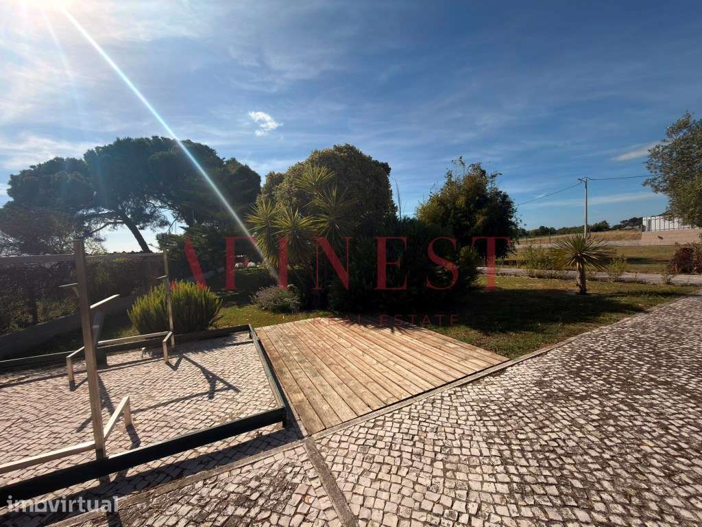 Moradia T5+ com Potencial Turístico e Terreno de 5.600m² - Grande imagem: 5/6