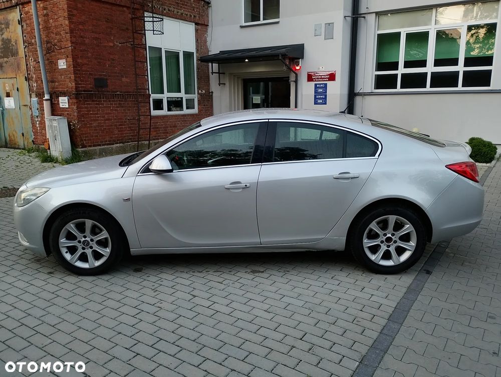 Opel Insignia 2.0 CDTI - 8