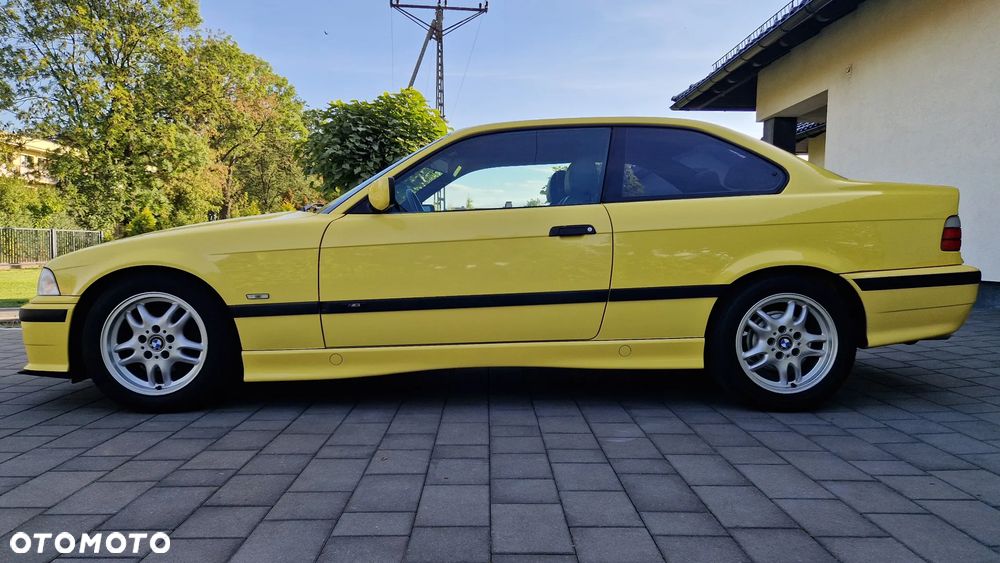 BMW Seria 3 316i - 23