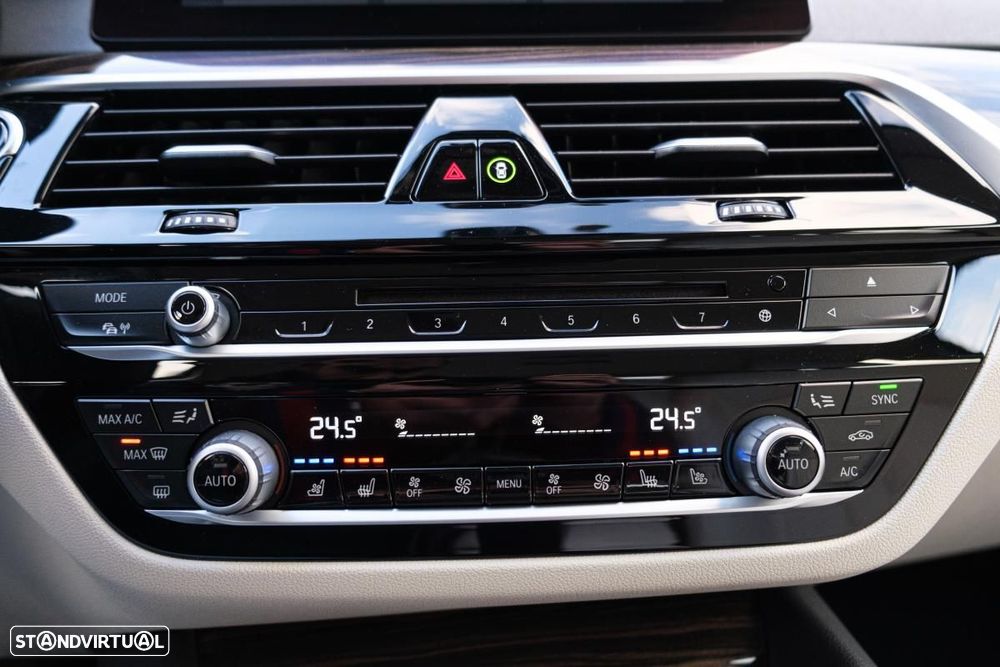 BMW 520 d Line Luxury Auto - 16