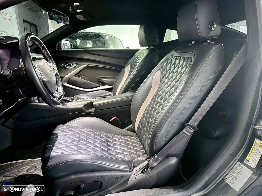 Chevrolet Camaro Coupe 2.0 Aut. - 20