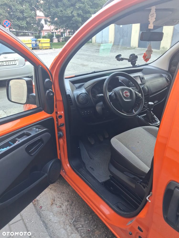 Fiat Qubo - 13