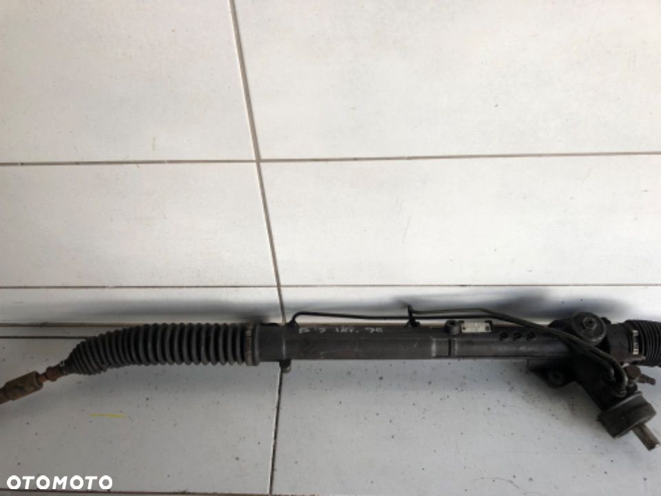 Przekładnia kierownicza maglownica  VW PASSAT B5 1.8 T 8D1422072A