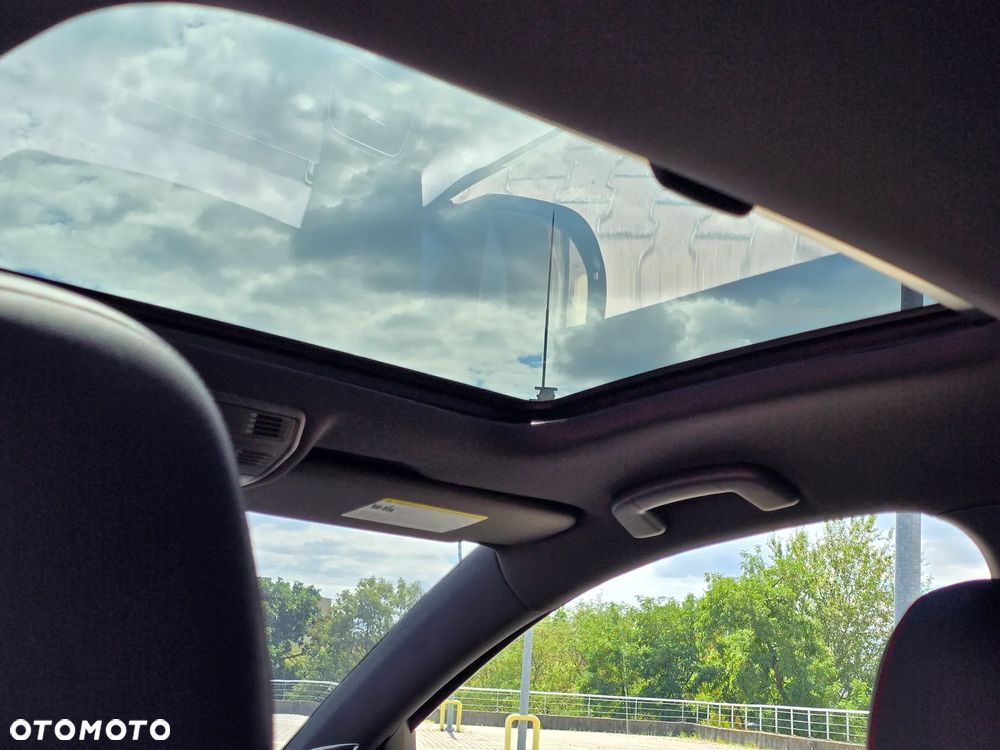 Volkswagen Golf VIII 2.0 TSI GTI DSG - 37