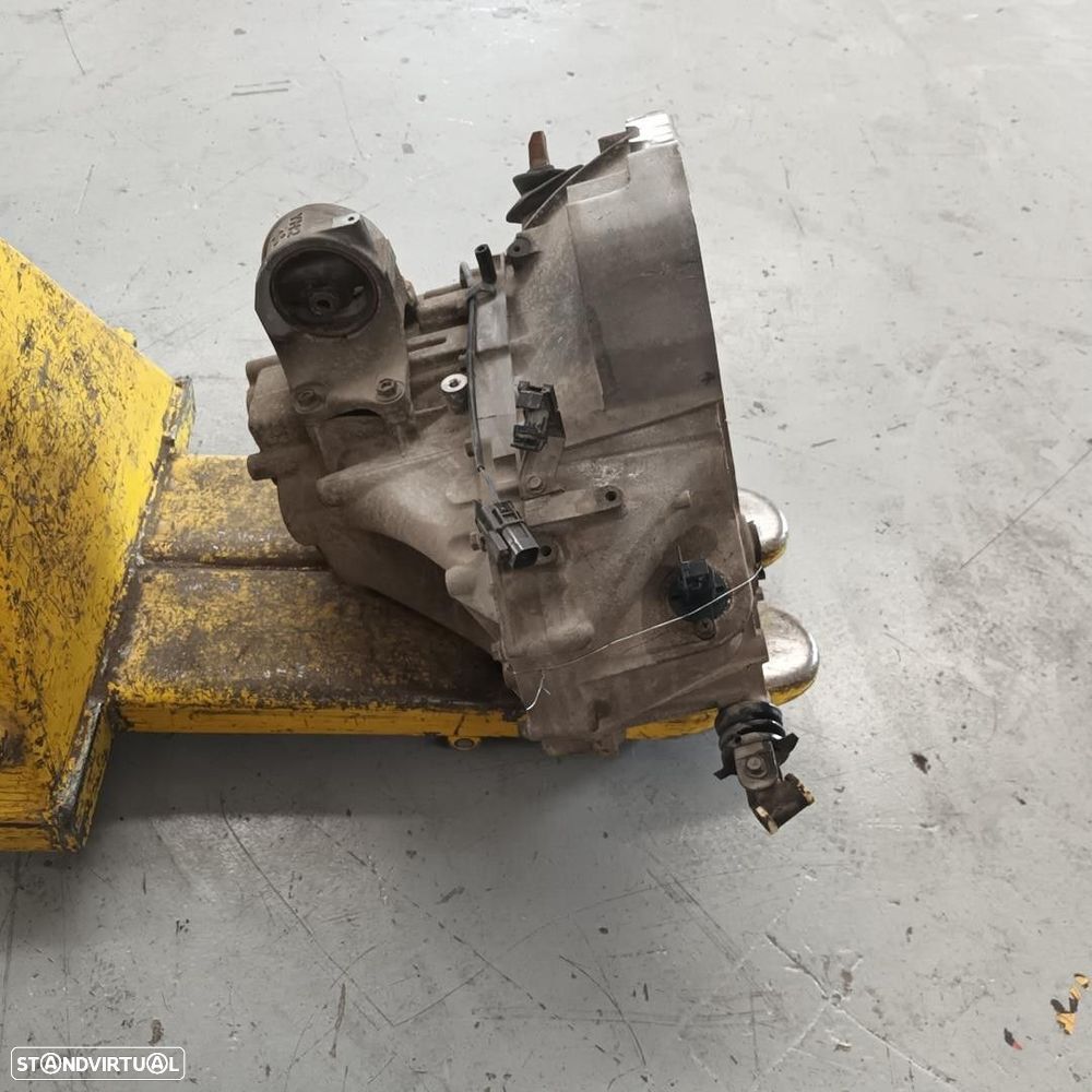 CAIXA VELOCIDADES NISSAN ALMERA II 2002 - 1