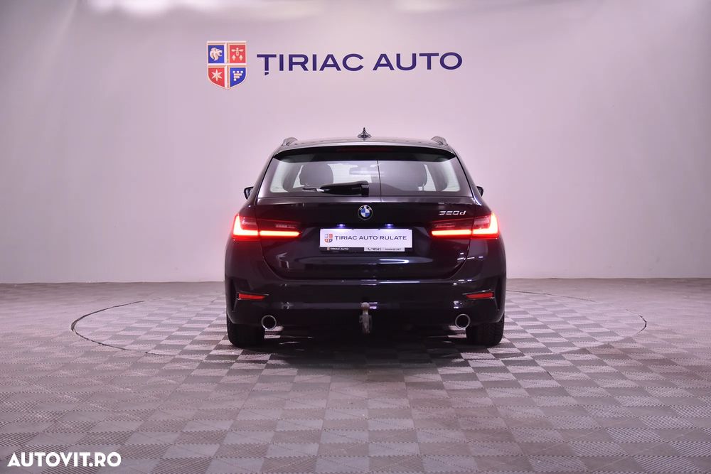 BMW Seria 3 320d Touring Aut. - 4