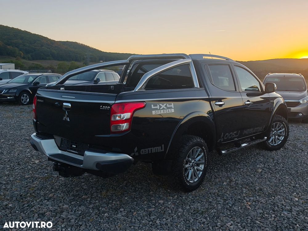 Mitsubishi L200 - 17