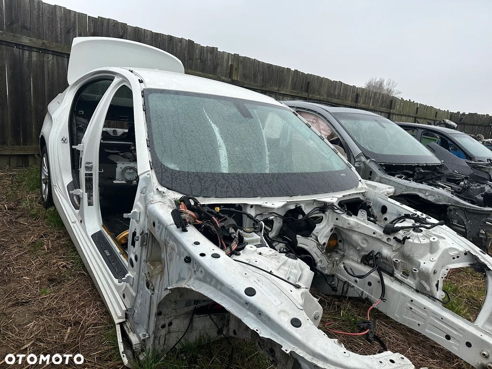 BMW 5 F10 F11 ĆWIARTKA PODŁUŻNICA PRAWY PRZÓD A89 - 2