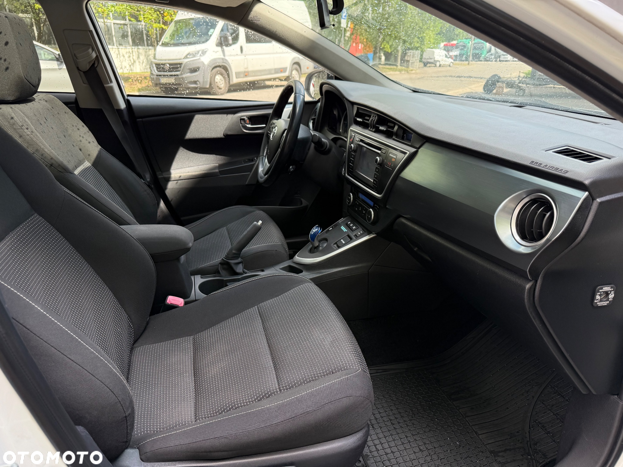 Toyota Auris 1.8 VVT-i Hybrid Automatik Comfort - 12