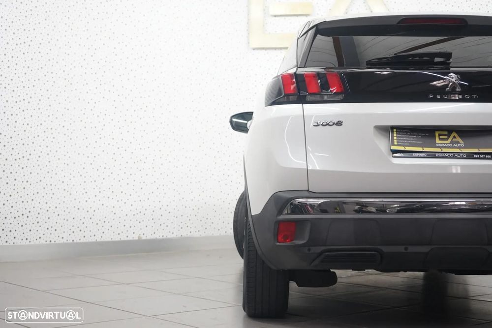 Peugeot 3008 1.2 PureTech Allure Pack - 36