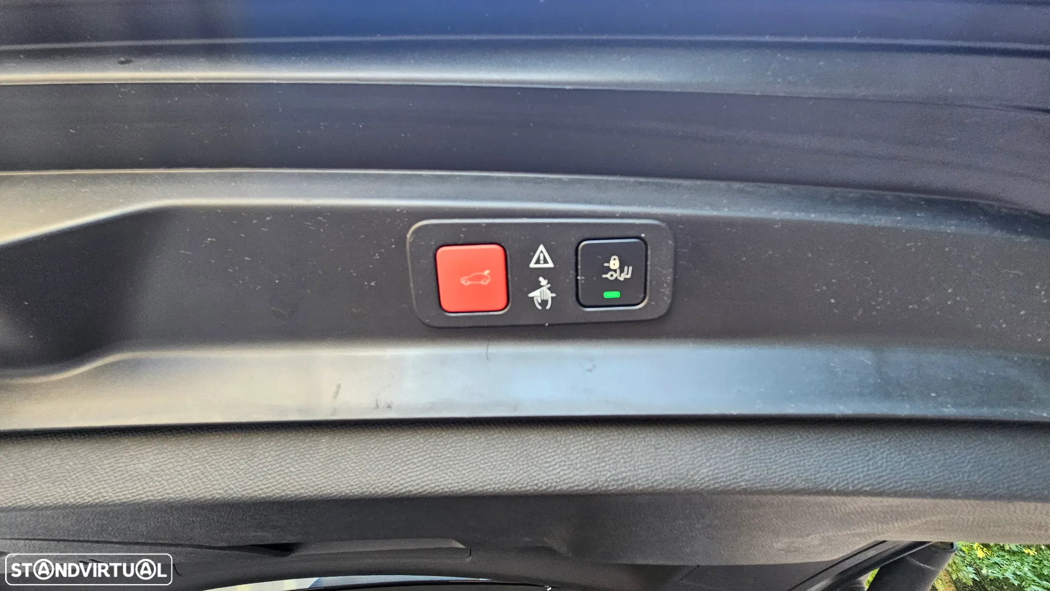 Peugeot 5008 1.5 BlueHDi Allure Pack EAT8 - 38