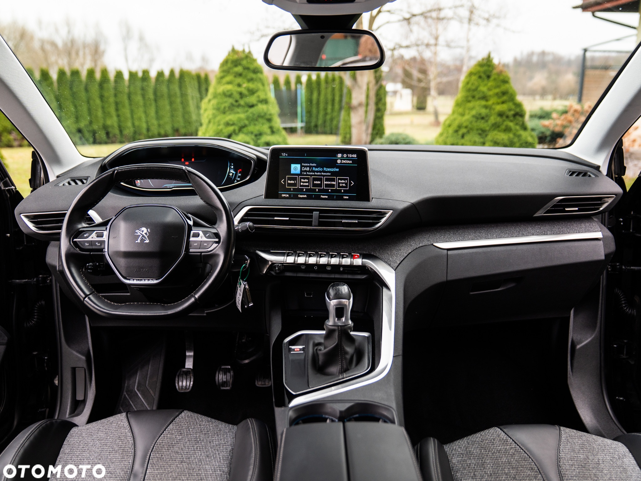 Peugeot 3008 PureTech 130 Stop & Start GPF Allure Pack - 29
