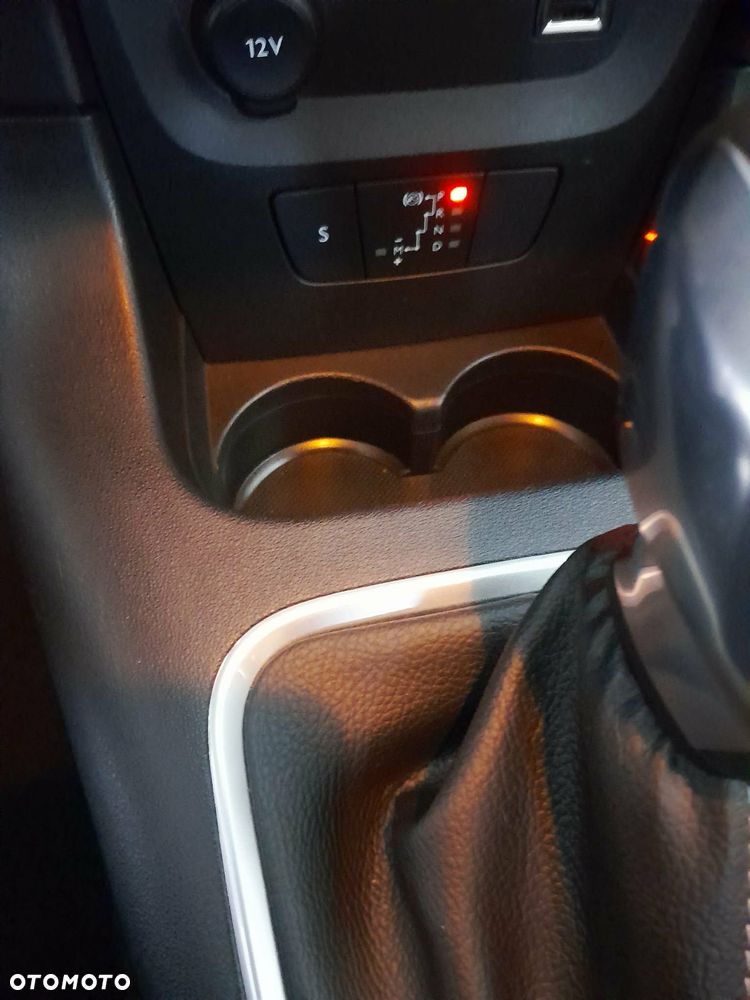 Citroën C3 Pure Tech 110 S&S EAT6 SAINT JAMES - 9