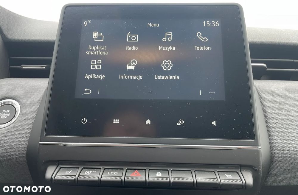 Renault Clio - 25