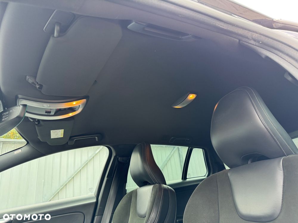 Volvo V60 D4 Geartronic RDesign - 20