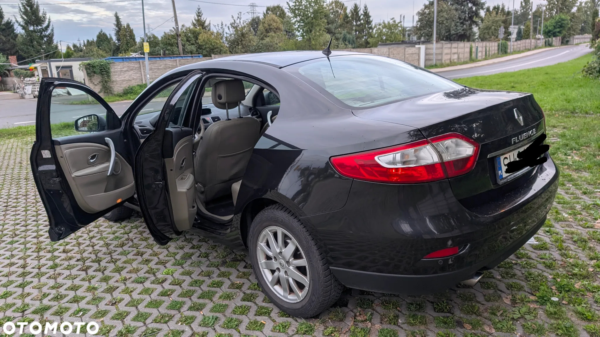 Renault Fluence 1.6 16V Expression - 5