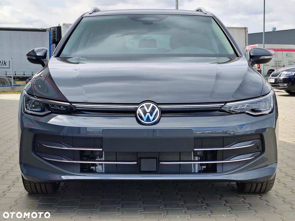 Volkswagen Golf Variant - 2