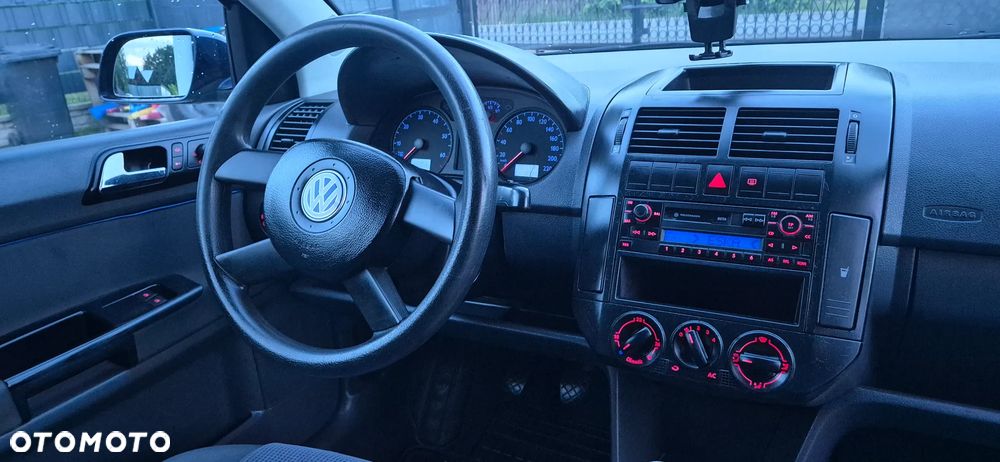 Volkswagen Polo 1.2 Tour - 9