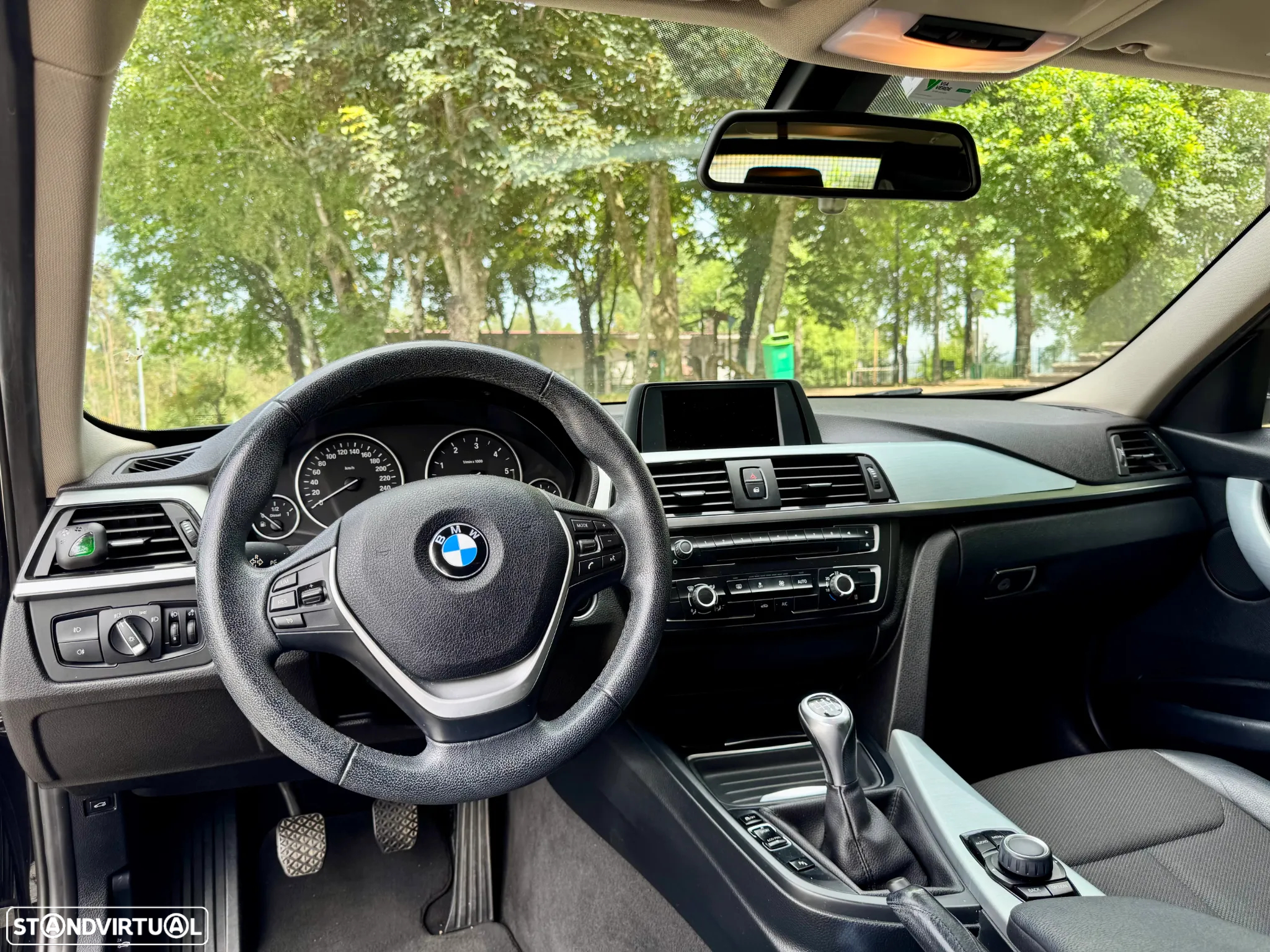BMW 320 d Touring Line Modern - 5