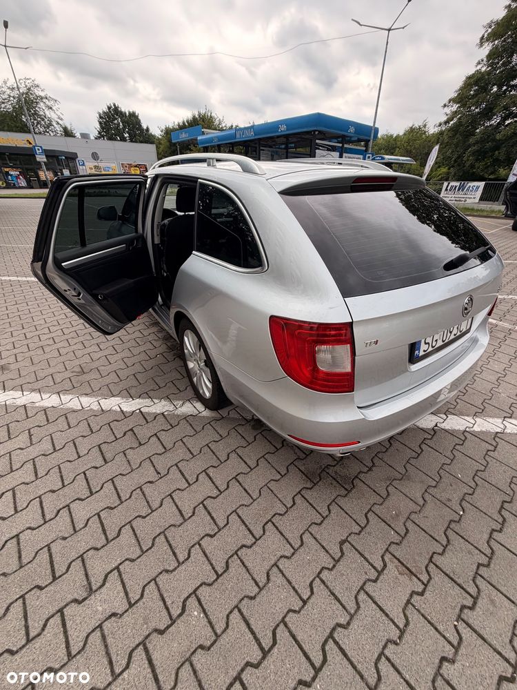 Skoda Superb 2.0 TDI Active DSG - 16