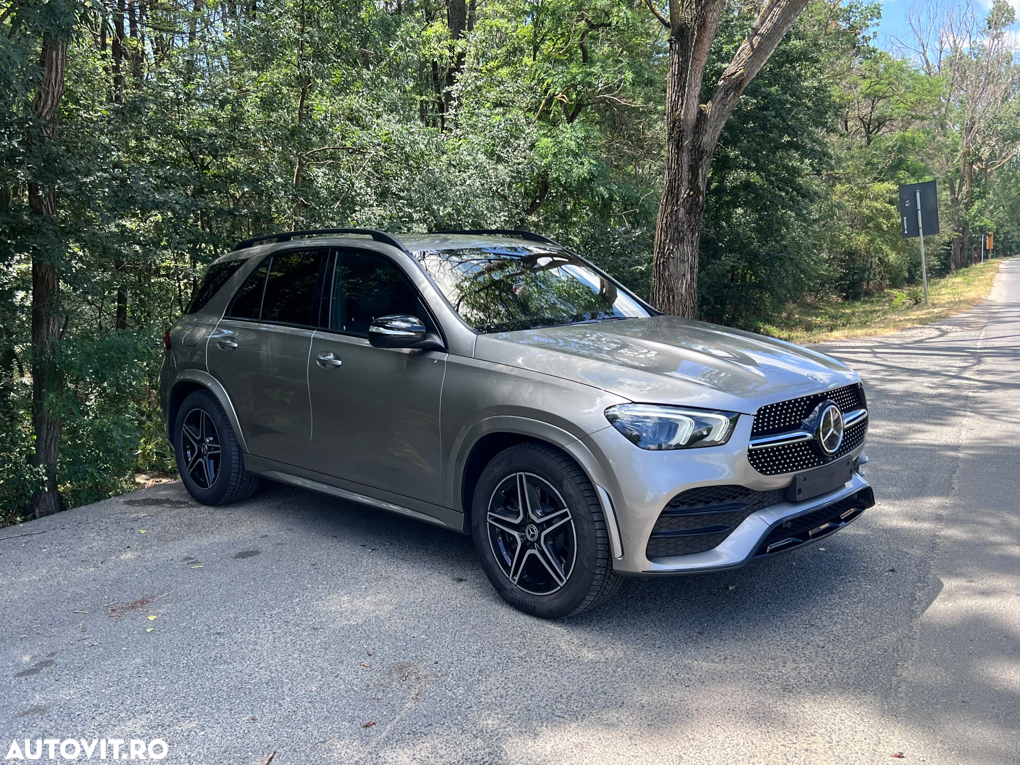 Mercedes-Benz GLE 450 4Matic 9G-TRONIC AMG Line - 6
