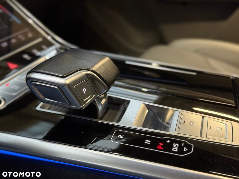 Audi Q7 - 32