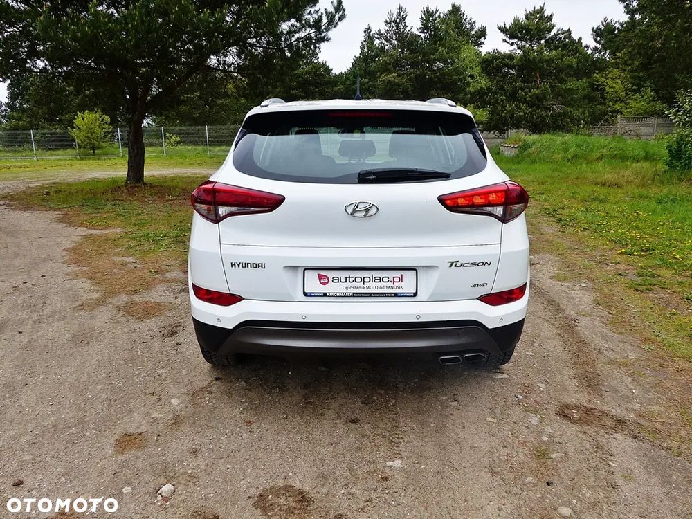Hyundai Tucson 2.0 CRDi 4WD Automatik Advantage - 9