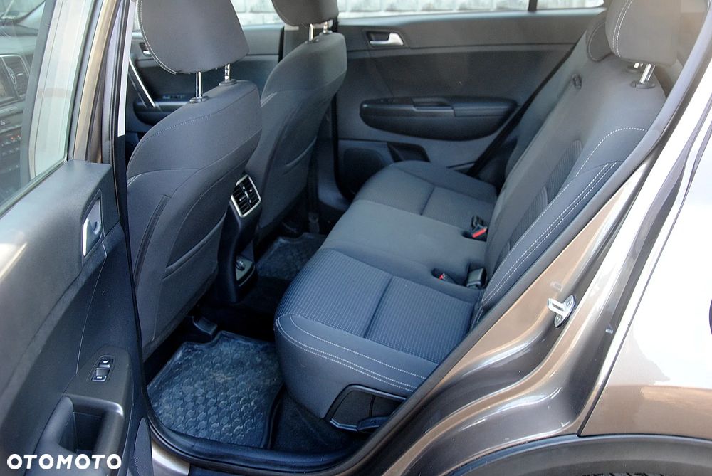 Kia Sportage 1.7 CRDI 2WD Vision - 10