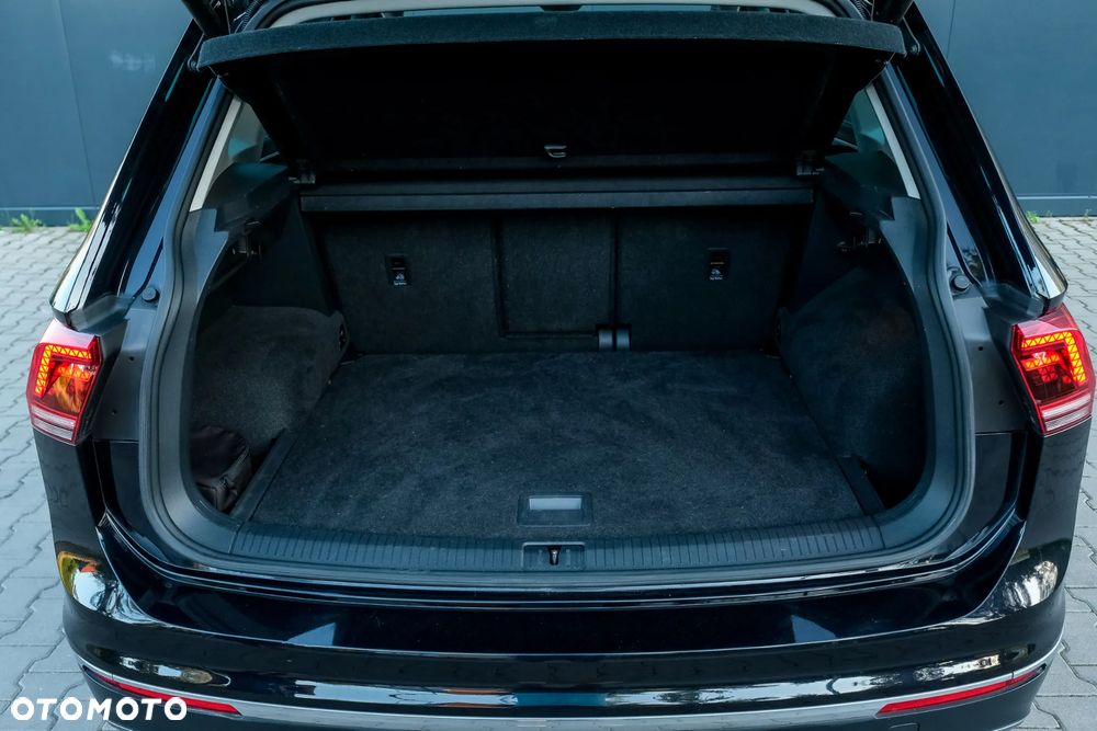 Volkswagen Tiguan 2.0 TDI SCR 4MOTION DSG Highline - 29