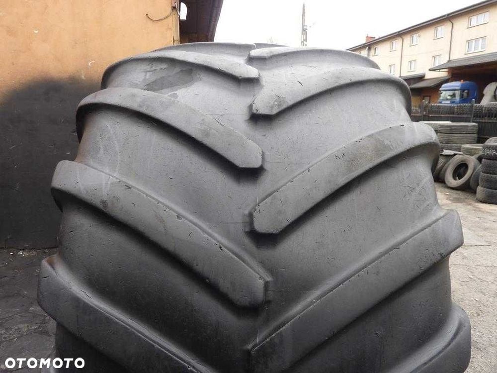 2x Opona używana rolnicza 1050/50R32 MICHELIN 1400zł(szt.)  W1663 - 3