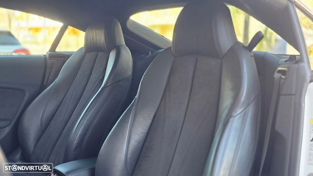 Audi TT Coupé 2.0 TDI S-line - 13