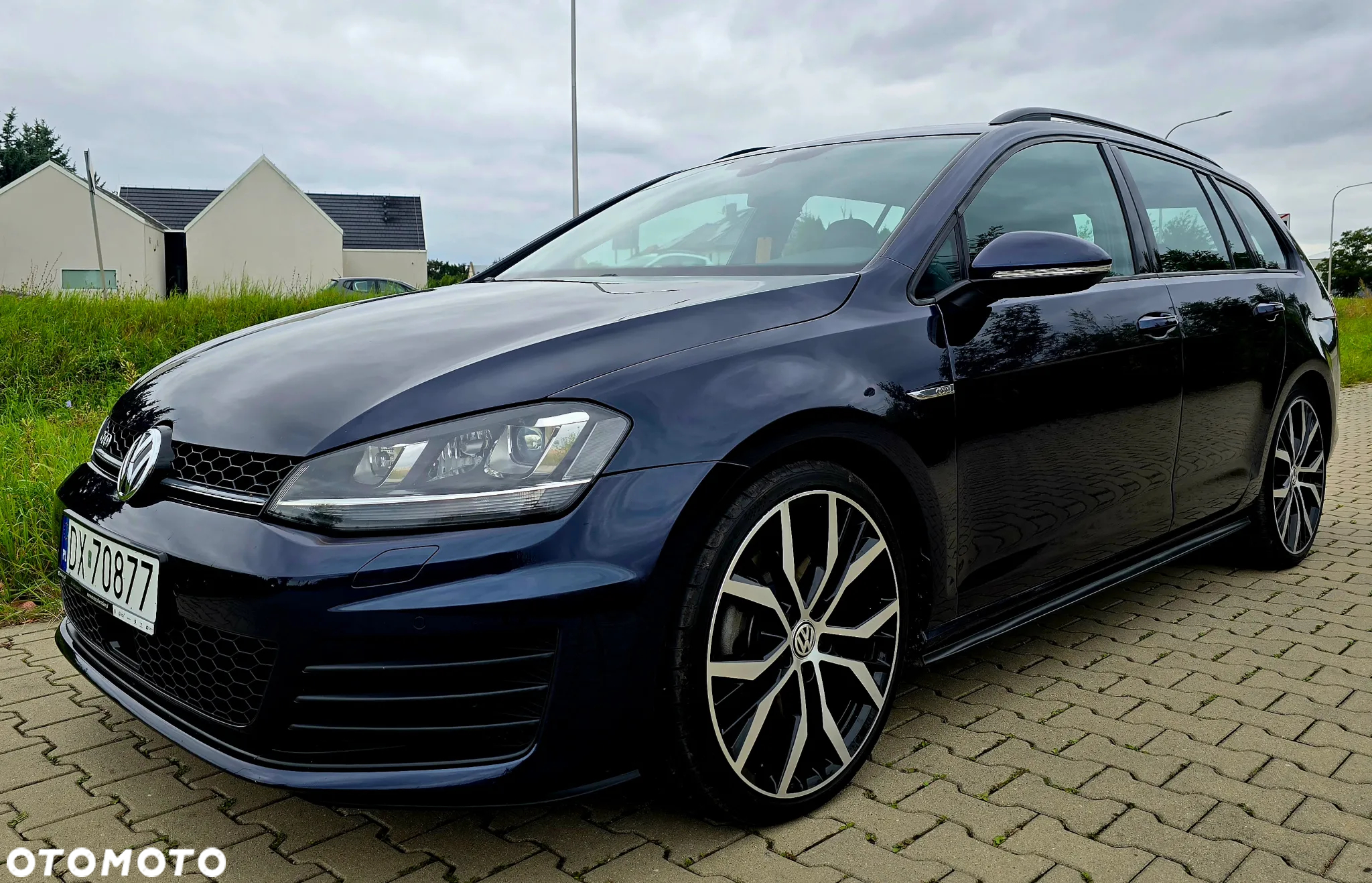 Volkswagen Golf Variant GTD 2.0 TDI SCR DSG - 2