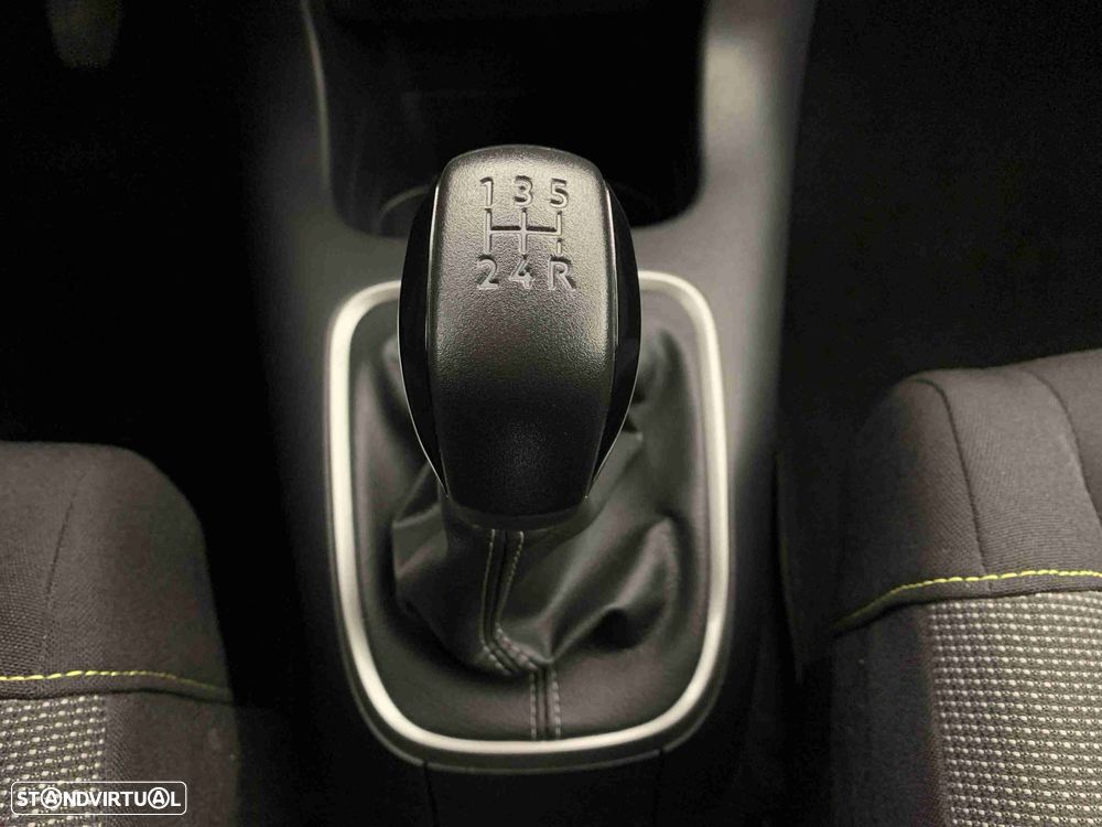 Citroën C3 1.2 PureTech Max - 4